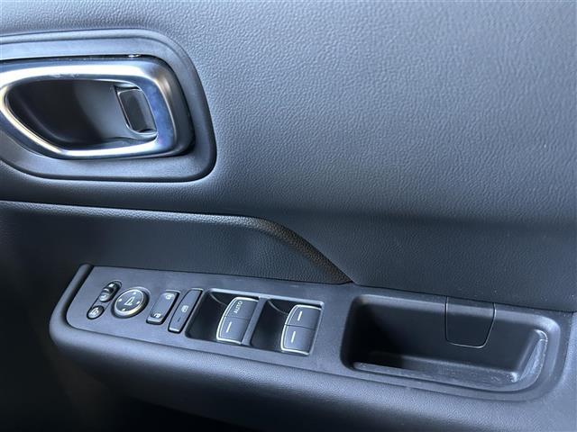 ステップワゴン e:HEVスパーダ ホンダセンシング ACC ブラインドスポットモニター 衝突軽減ブレーキ オートホールド バックカメラ ビルトインETC シートヒーター 純正ナビ BT フルセグTV CD SD USB 純正ホイール(16枚目)