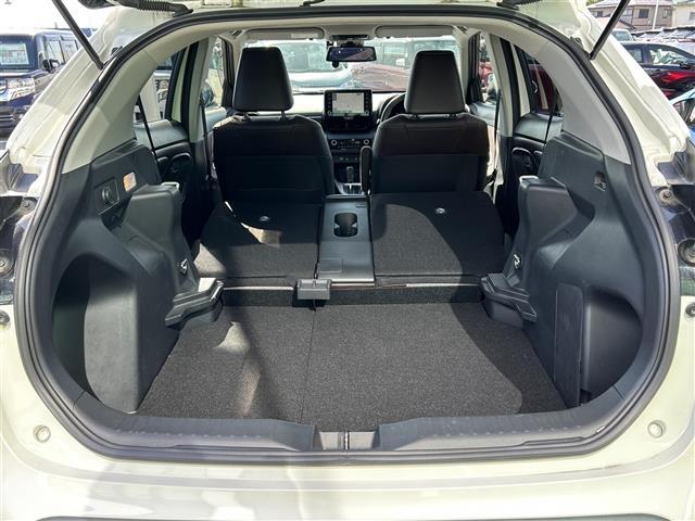 ヤリスクロス ハイブリッドZ トヨタセーフティセンス ACC ブラインドスポットモニター レーンキープアシスト 横滑り防止機能 パワーシート ハーフレザー ディスプレイオーディオ ドライブレコーダー ビルトインETC(18枚目)