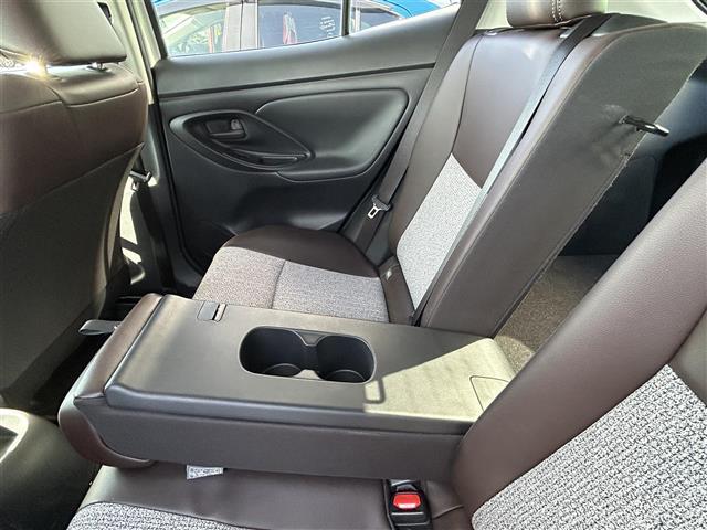 ヤリスクロス ハイブリッドZ トヨタセーフティセンス ACC ブラインドスポットモニター レーンキープアシスト 横滑り防止機能 パワーシート ハーフレザー ディスプレイオーディオ ドライブレコーダー ビルトインETC(20枚目)