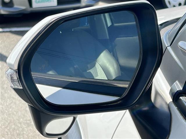 ヤリスクロス ハイブリッドZ トヨタセーフティセンス ACC ブラインドスポットモニター レーンキープアシスト 横滑り防止機能 パワーシート ハーフレザー ディスプレイオーディオ ドライブレコーダー ビルトインETC(34枚目)