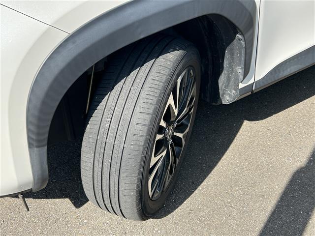 ヤリスクロス ハイブリッドZ トヨタセーフティセンス ACC ブラインドスポットモニター レーンキープアシスト 横滑り防止機能 パワーシート ハーフレザー ディスプレイオーディオ ドライブレコーダー ビルトインETC(36枚目)