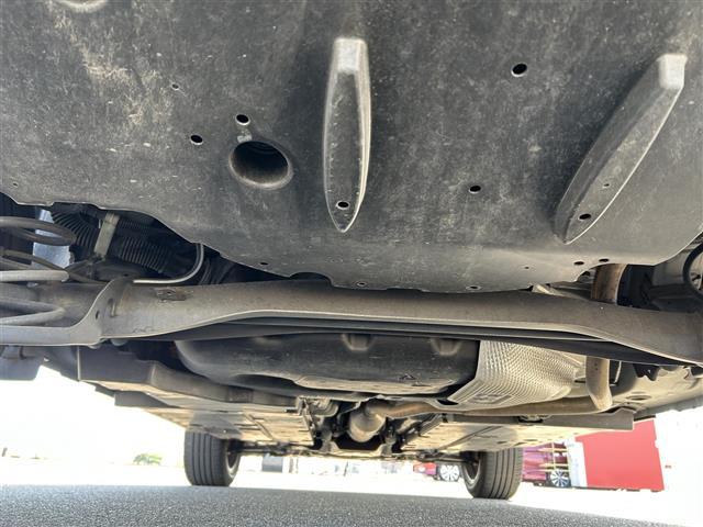 ヤリスクロス ハイブリッドZ トヨタセーフティセンス ACC ブラインドスポットモニター レーンキープアシスト 横滑り防止機能 パワーシート ハーフレザー ディスプレイオーディオ ドライブレコーダー ビルトインETC(40枚目)