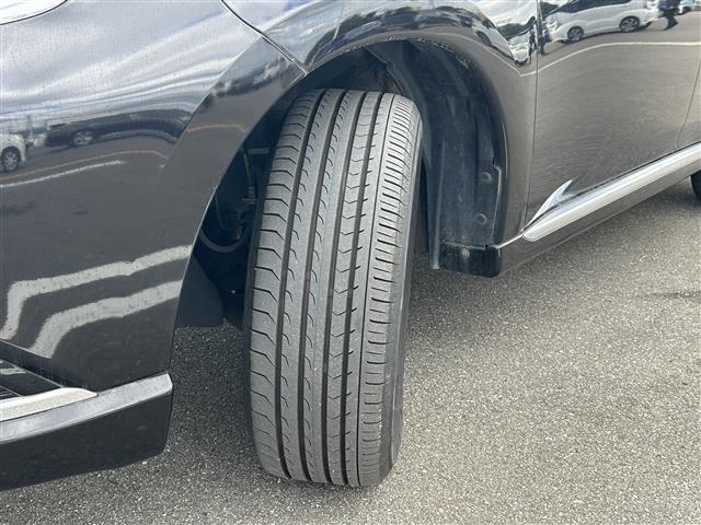 アウトランダーPHEV Gナビパッケージ ◇プラグインハイブリッド◇純正SDナビゲーション・フルセグTV/CD/DVD/SD/Bluetooth◇マルチアラウンドモニター◇前方ドライブレコーダー◇ビルトインETC◇エレクトリックテ(31枚目)