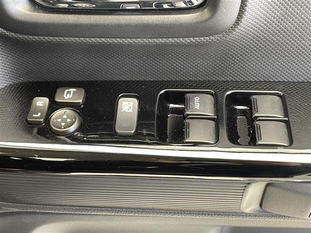 スペーシアカスタム ハイブリッドXS ワンオーナー/フルセグテレビ/バックカメラ/アイドリングストップ/ウィンカーミラー/ドアバイザー/プッシュスタート/両側パワースライドドア/ハーフレザーシート/LEDヘッドライト(18枚目)