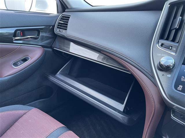 クラウンハイブリッド アスリートＳ　◇ワンオーナー◇純正メモリーナビゲーション・フルセグＴＶ／ＣＤ／ＤＶＤ／ＨＤＤ／ＵＳＢ／Ｂｌｕｅｔｏｏｔｈ◇バックカメラ◇ビルトインＥＴＣ◇クルーズコントロール◇ＤＮ席シートヒーター（13枚目）