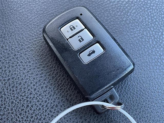 クラウンハイブリッド アスリートＳ　◇ワンオーナー◇純正メモリーナビゲーション・フルセグＴＶ／ＣＤ／ＤＶＤ／ＨＤＤ／ＵＳＢ／Ｂｌｕｅｔｏｏｔｈ◇バックカメラ◇ビルトインＥＴＣ◇クルーズコントロール◇ＤＮ席シートヒーター（15枚目）