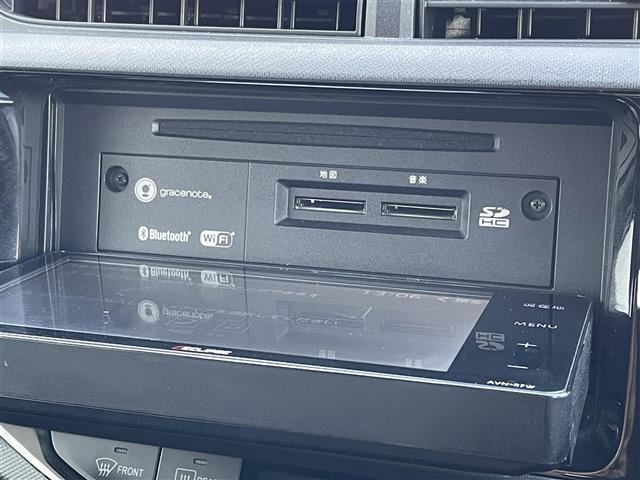 アクア Ｓスタイルブラック　◇社外ＳＤナビゲーション・フルセグＴＶ／ＣＤ／ＤＶＤ／ＳＤ／Ｂｌｕｅｔｏｏｔｈ◇バックカメラ◇ビルトインＥＴＣ◇ＩＳＯＦＩＸ対応◇ステアリングリモコン◇純正ＬＥＤヘッドライト・オートマチ（8枚目）