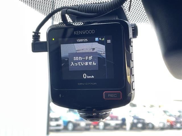 アクア Ｓスタイルブラック　◇社外ＳＤナビゲーション・フルセグＴＶ／ＣＤ／ＤＶＤ／ＳＤ／Ｂｌｕｅｔｏｏｔｈ◇バックカメラ◇ビルトインＥＴＣ◇ＩＳＯＦＩＸ対応◇ステアリングリモコン◇純正ＬＥＤヘッドライト・オートマチ（13枚目）