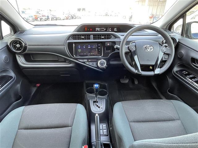 アクア Ｓスタイルブラック　◇社外ＳＤナビゲーション・フルセグＴＶ／ＣＤ／ＤＶＤ／ＳＤ／Ｂｌｕｅｔｏｏｔｈ◇バックカメラ◇ビルトインＥＴＣ◇ＩＳＯＦＩＸ対応◇ステアリングリモコン◇純正ＬＥＤヘッドライト・オートマチ（42枚目）