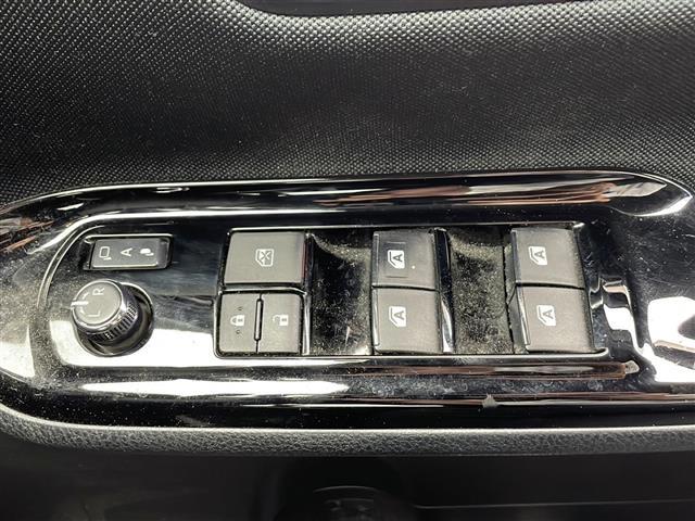 ヴォクシー ＺＳ　煌ＩＩ（21枚目）