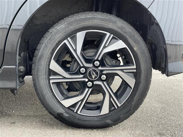 タント カスタムＸ　◇純正１０インチメモリーナビゲーション・フルセグＴＶ／ＣＤ／ＤＶＤ／ＳＤ／ＵＳＢ／Ｂｌｕｅｔｏｏｔｈ・前後ドライブレコーダー内蔵◇パノラマモニター◇両側パワースライドドア◇電子パーキングブレ（29枚目）