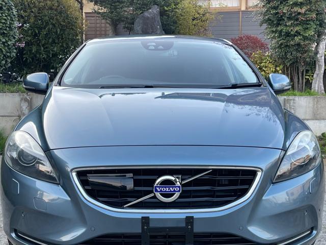 Ｖ４０ Ｔ４　ＳＥ　ＨＩＤ　オートヘッドライト　スマートキー　プッシュスタート　純正ナビ　ＴＶ　Ｂｌｕｅｔｏｏｔｈ　バックカメラ　純正アルミホイール（46枚目）