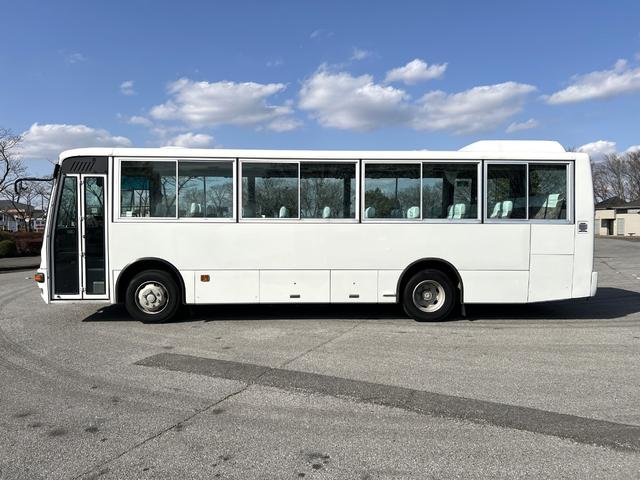 　５ＡＴ車／５３人乗り送迎仕様(5枚目)