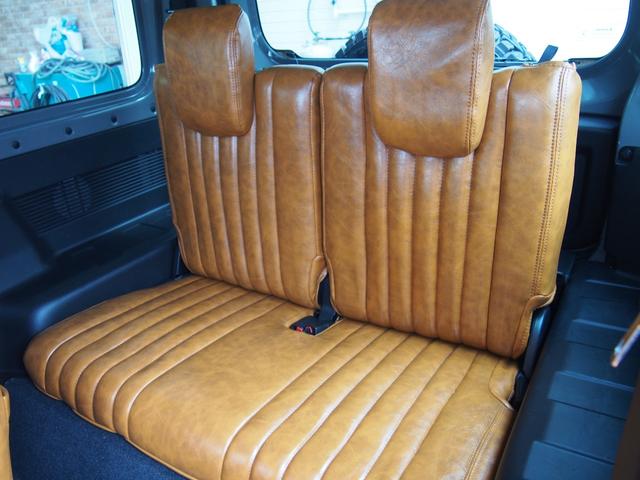 ジムニー XC 4AT DAMD Little.D リフトアップカスタム車 オプカンRT185 シートカバー カロッツェリアディスプレイオーディオ(12枚目)