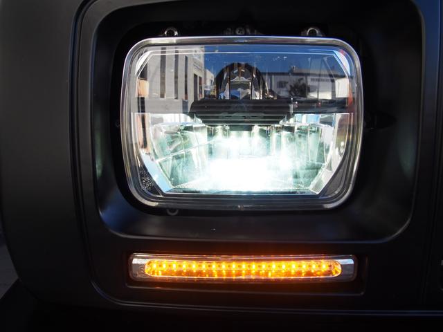 ジムニー ＸＣ　マーベラス　オリジナル角目ライトキット　Ｆバンパー　リフトアップ　１０インチフローティングナビ　社外マフラー　アルミ　ＡＴタイヤ（15枚目）