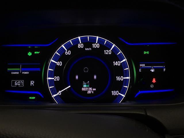 ハイブリッドアブソルート・ホンダセンシングEXパック 純正9型ナビ マルチビューカメラ 純正フリップダウンモニター レーダークルーズコントロール ETC パワーシート ハーフレザー 両側パワースライドドア ホンダセンシング レーンキープアシスト BSM(17枚目)