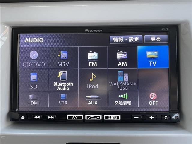 XS 純正ナビ フルセグTV Bluetooth CD/DVD レーダーブレーキサポート 誤発進抑制機能 シートヒーター HIDヘッドランプ 革巻きステアリング オートエアコン スマートキー ETC AUX(3枚目)