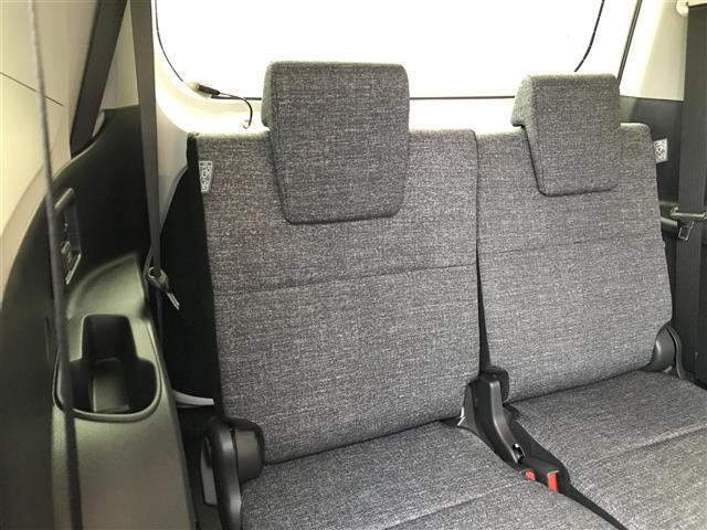 ハイブリッドZ 登録済未使用車 10.5インチディスプレイオーディオ パノラミックビュー モニター トヨタセーフティセンス レーダークルーズコントロール LEDヘッドランプ BSM 両側パワースライドドア ETC(16枚目)