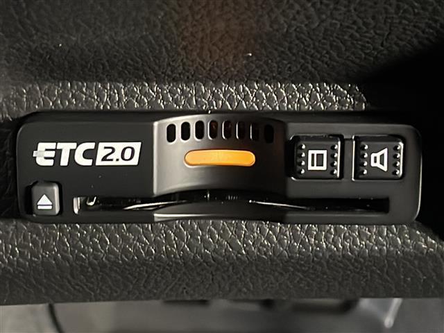 G 登録済未使用車 ホンダコネクトナビ バックカメラ ワイヤレス充電 ETC2.0 LEDヘッドライト オートライト オートハイビーム レーダークルーズコントロール 衝突軽減 誤発進抑制 コーナーセンサー(7枚目)