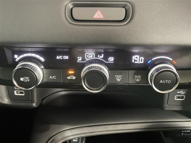G 登録済未使用車 ホンダコネクトナビ バックカメラ ワイヤレス充電 ETC2.0 LEDヘッドライト オートライト オートハイビーム レーダークルーズコントロール 衝突軽減 誤発進抑制 コーナーセンサー(8枚目)