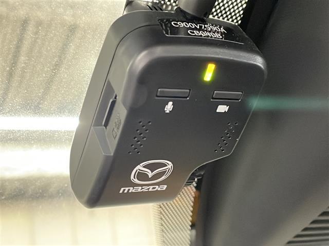 XD プロアクティブ マツダコネクト TV/DVD バックカメラ 衝突軽減 BSM レーダークルコン 電動リアゲート ETC 前席シートヒーター ステアリングヒーター D席パワーシート シートメモリー 電動パーキング L(6枚目)