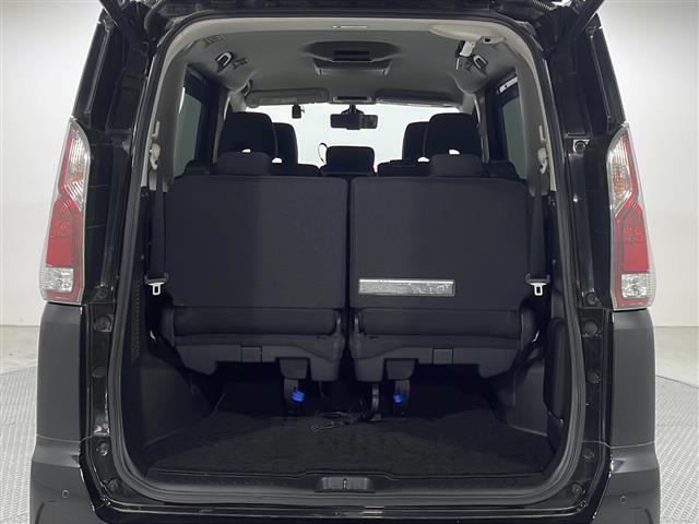 セレナ ハイウェイスター　Ｇ　純正９型ナビ　フリップダウンモニター　アラウンドビューモニター　両側パワースライドドア　インテリジェントルームミラー　プロパイロット　ホールド機能付電動パーキングブレーキ　ドラレコ　ＥＴＣ　ＬＥＤ（42枚目）