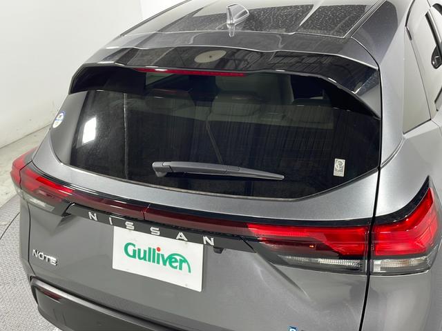ノート Ｘ　純正９型ナビ　全周囲カメラ　デジタルインナーミラー　ブラインドスポットモニター　衝突軽減ブレーキ　レーンキープアシスト　オートハイビーム　誤発進抑制機能　前後ソナー　ＥＴＣ２．０　ドラレコ　ＨＤＭＩ（52枚目）