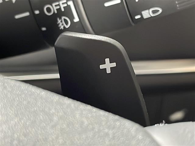 ヴェゼル ｅ：ＨＥＶ　Ｚ　登録済未使用車　純正９型ナビ　電動リアゲート　レーダークルーズ　衝突軽減ブレーキ　シートヒーター　ステアリングヒーター　オートハイビーム　ダウンヒルアシストコントロール　ＥＴＣ２．０　ワイヤレス充電（43枚目）