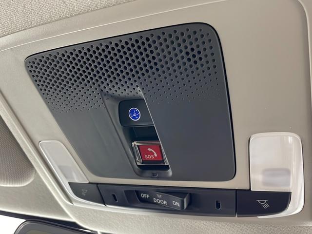 ヴェゼル ｅ：ＨＥＶ　Ｚ　登録済未使用車　純正９型ナビ　電動リアゲート　レーダークルーズ　衝突軽減ブレーキ　シートヒーター　ステアリングヒーター　オートハイビーム　ダウンヒルアシストコントロール　ＥＴＣ２．０　ワイヤレス充電（53枚目）