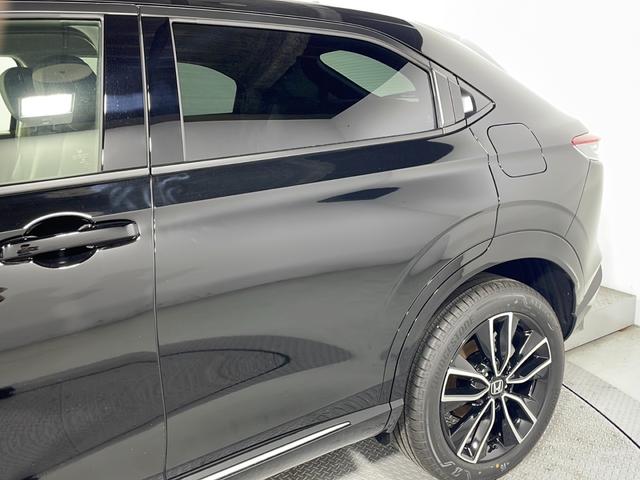 ヴェゼル ｅ：ＨＥＶ　Ｚ　登録済未使用車　純正９型ナビ　電動リアゲート　レーダークルーズ　衝突軽減ブレーキ　シートヒーター　ステアリングヒーター　オートハイビーム　ダウンヒルアシストコントロール　ＥＴＣ２．０　ワイヤレス充電（70枚目）