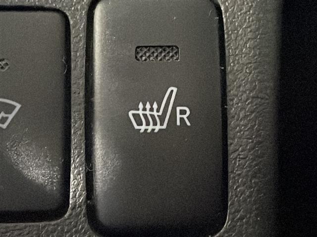 ムーヴ カスタム　ＲＳ　ハイパーＳＡＩＩ　純正８型ナビ　バックカメラ　シートヒーター　衝突軽減ブレーキ　車線逸脱警報　ＬＥＤヘッドランプ　オートライト　フルセグＴＶ　ＥＴＣ　ＨＤＭＩ入力端子　純正１５インチＡＷ　サイド／カーテンエアバッグ（6枚目）