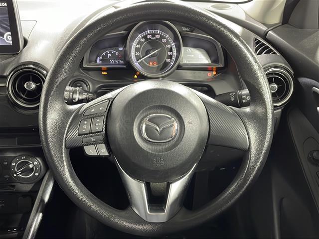 デミオ XD 純正ナビ バックカメラ 衝突軽減ブレーキ スマートキー ETC ドライブレコーダー ステアリングスイッチ Bluetooth 純正15インチアルミホイール アイドリングストップ ヘッドランプレベライザ(28枚目)