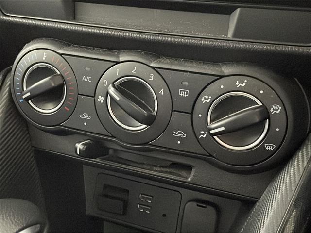 デミオ XD 純正ナビ バックカメラ 衝突軽減ブレーキ スマートキー ETC ドライブレコーダー ステアリングスイッチ Bluetooth 純正15インチアルミホイール アイドリングストップ ヘッドランプレベライザ(30枚目)