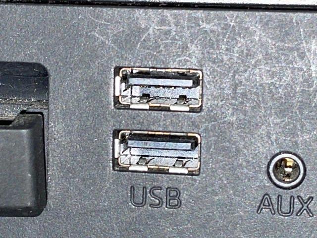 デミオ XD 純正ナビ バックカメラ 衝突軽減ブレーキ スマートキー ETC ドライブレコーダー ステアリングスイッチ Bluetooth 純正15インチアルミホイール アイドリングストップ ヘッドランプレベライザ(33枚目)