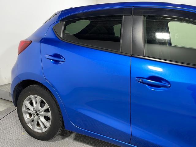 デミオ XD 純正ナビ バックカメラ 衝突軽減ブレーキ スマートキー ETC ドライブレコーダー ステアリングスイッチ Bluetooth 純正15インチアルミホイール アイドリングストップ ヘッドランプレベライザ(65枚目)