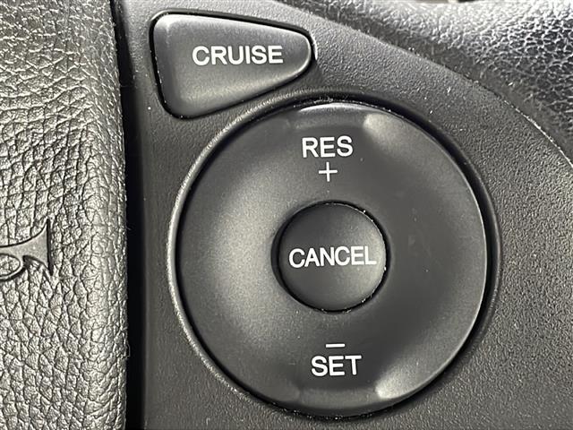 シャトル ハイブリッドX 純正ナビ バックカメラ クルーズコントロール ETC ドライブレコーダー フルセグTV Bluetooth スマートキー ステアリングスイッチ パドルシフト LEDヘッドランプ ハーフレザー フォグ(7枚目)