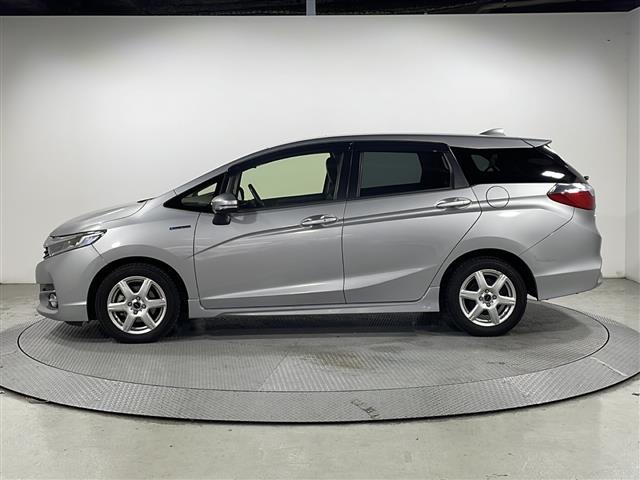 シャトル ハイブリッドX 純正ナビ バックカメラ クルーズコントロール ETC ドライブレコーダー フルセグTV Bluetooth スマートキー ステアリングスイッチ パドルシフト LEDヘッドランプ ハーフレザー フォグ(21枚目)