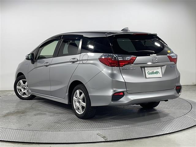 シャトル ハイブリッドX 純正ナビ バックカメラ クルーズコントロール ETC ドライブレコーダー フルセグTV Bluetooth スマートキー ステアリングスイッチ パドルシフト LEDヘッドランプ ハーフレザー フォグ(22枚目)