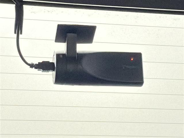 シャトル ハイブリッドX 純正ナビ バックカメラ クルーズコントロール ETC ドライブレコーダー フルセグTV Bluetooth スマートキー ステアリングスイッチ パドルシフト LEDヘッドランプ ハーフレザー フォグ(34枚目)