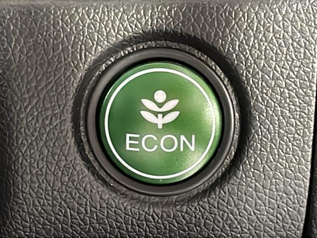 シャトル ハイブリッドX 純正ナビ バックカメラ クルーズコントロール ETC ドライブレコーダー フルセグTV Bluetooth スマートキー ステアリングスイッチ パドルシフト LEDヘッドランプ ハーフレザー フォグ(36枚目)