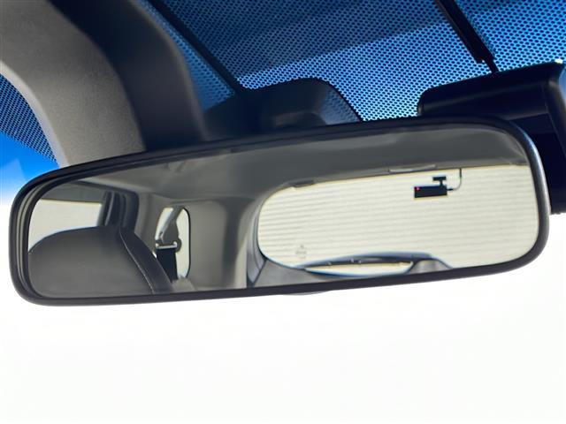 シャトル ハイブリッドX 純正ナビ バックカメラ クルーズコントロール ETC ドライブレコーダー フルセグTV Bluetooth スマートキー ステアリングスイッチ パドルシフト LEDヘッドランプ ハーフレザー フォグ(38枚目)