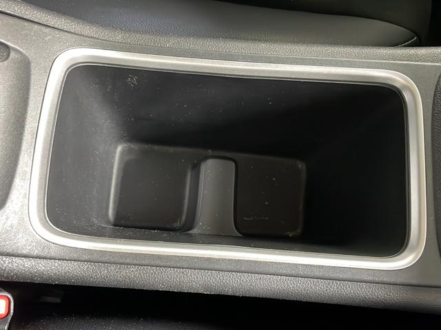 シャトル ハイブリッドX 純正ナビ バックカメラ クルーズコントロール ETC ドライブレコーダー フルセグTV Bluetooth スマートキー ステアリングスイッチ パドルシフト LEDヘッドランプ ハーフレザー フォグ(54枚目)