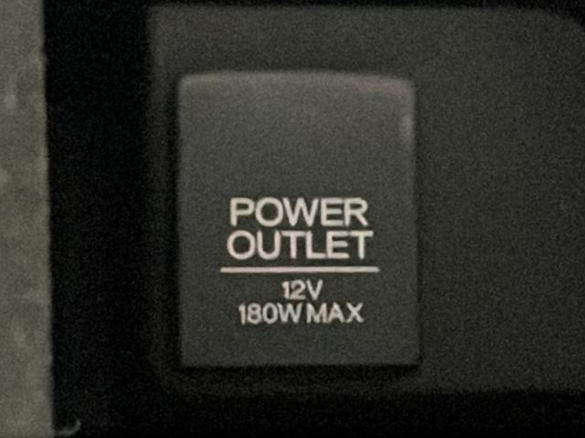 シャトル ハイブリッドX 純正ナビ バックカメラ クルーズコントロール ETC ドライブレコーダー フルセグTV Bluetooth スマートキー ステアリングスイッチ パドルシフト LEDヘッドランプ ハーフレザー フォグ(55枚目)