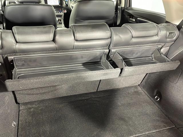 シャトル ハイブリッドX 純正ナビ バックカメラ クルーズコントロール ETC ドライブレコーダー フルセグTV Bluetooth スマートキー ステアリングスイッチ パドルシフト LEDヘッドランプ ハーフレザー フォグ(56枚目)