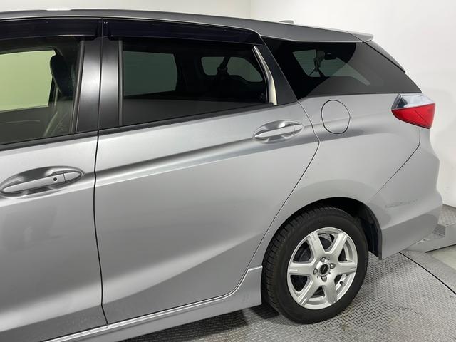 シャトル ハイブリッドX 純正ナビ バックカメラ クルーズコントロール ETC ドライブレコーダー フルセグTV Bluetooth スマートキー ステアリングスイッチ パドルシフト LEDヘッドランプ ハーフレザー フォグ(70枚目)