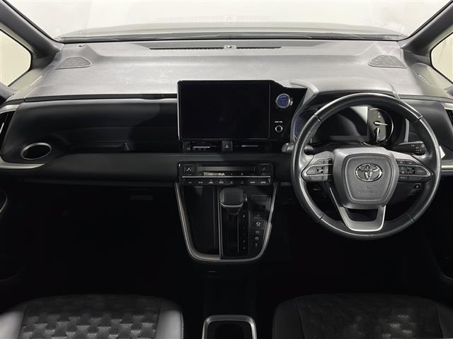 ヴォクシー ハイブリッドS-Z 純正10.5型ナビ フリップダウンモニター バックカメラ レーダークルーズコントロール フルセグ シートヒータ 両側パワースライドドア レーンキープアシスト オートハイビーム コーナーセンサー(3枚目)