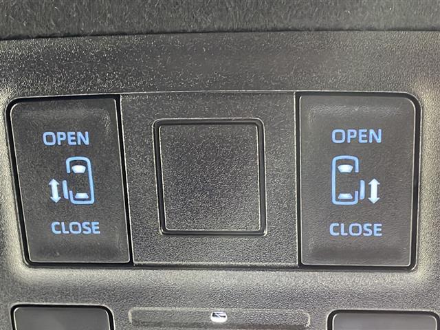 ヴォクシー ハイブリッドS-Z 純正10.5型ナビ フリップダウンモニター バックカメラ レーダークルーズコントロール フルセグ シートヒータ 両側パワースライドドア レーンキープアシスト オートハイビーム コーナーセンサー(7枚目)