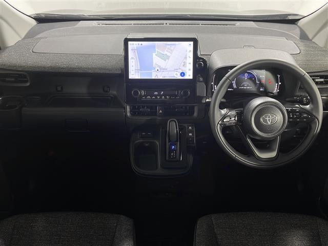 シエンタ ハイブリッドZ 純正10.5型ディスプレイオーディオ 全周囲カメラ 両側パワースライドドア レーダークルーズ 衝突軽減ブレーキ 純正15インチAW ブラインドスポットモニター 1500W電源 フルセグTV ETC(3枚目)