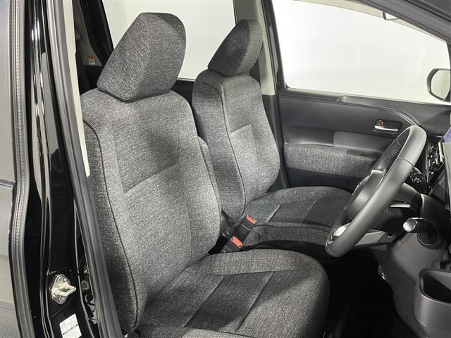 シエンタ ハイブリッドZ 純正10.5型ディスプレイオーディオ 全周囲カメラ 両側パワースライドドア レーダークルーズ 衝突軽減ブレーキ 純正15インチAW ブラインドスポットモニター 1500W電源 フルセグTV ETC(14枚目)