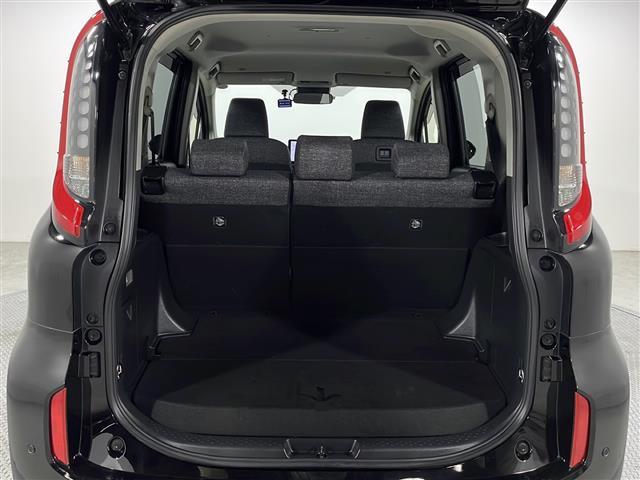 シエンタ ハイブリッドZ 純正10.5型ディスプレイオーディオ 全周囲カメラ 両側パワースライドドア レーダークルーズ 衝突軽減ブレーキ 純正15インチAW ブラインドスポットモニター 1500W電源 フルセグTV ETC(16枚目)